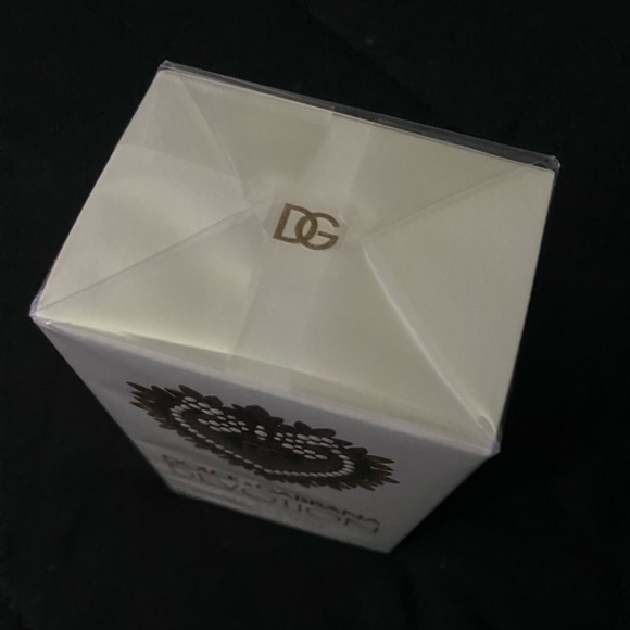 💎DOLCE & GABBANA 💎 - “Devotion” - Women’s Eau de Parfum (1oz/30ml) - Picture 4 of 12
